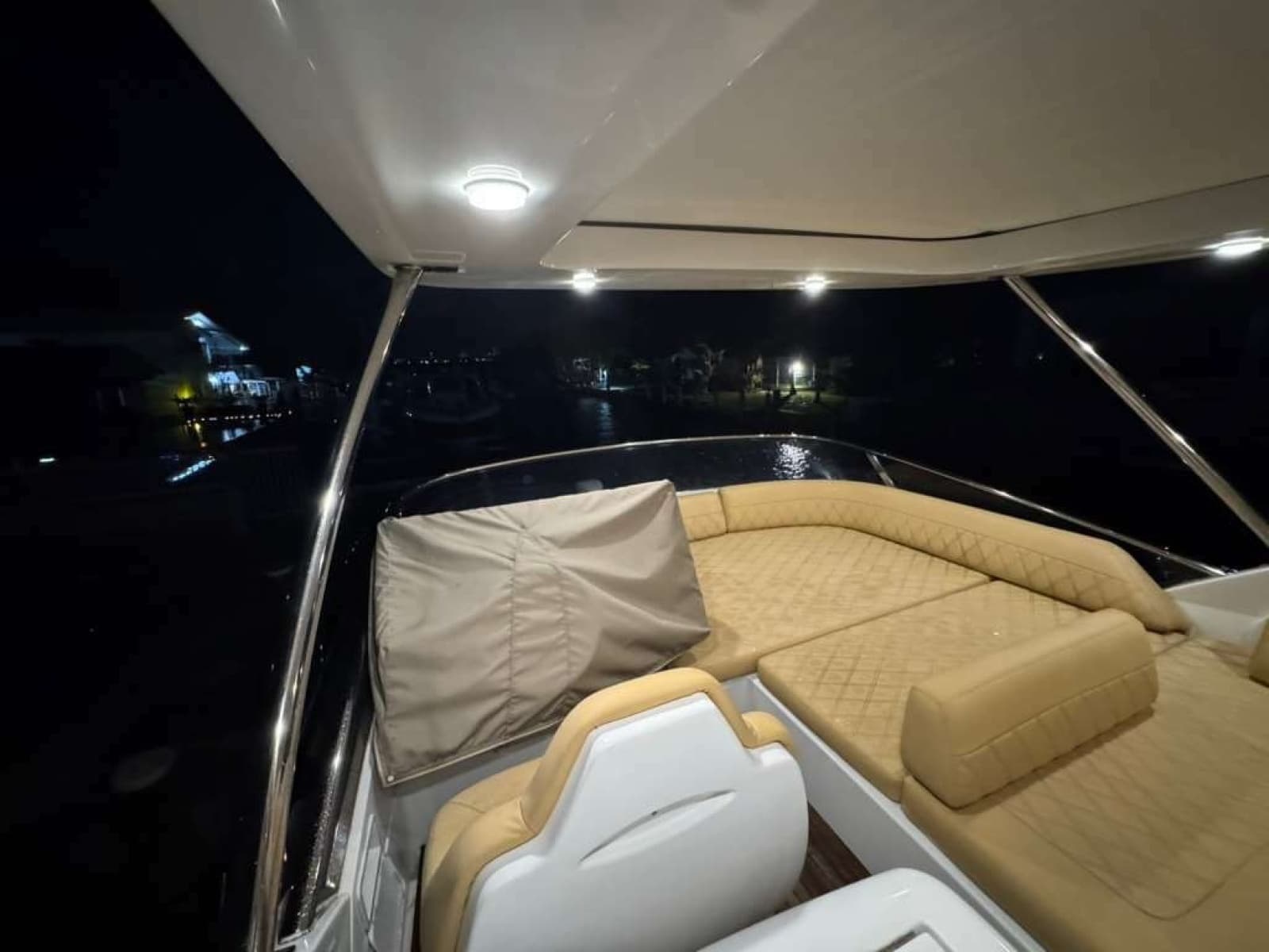 2014 Azimut 64