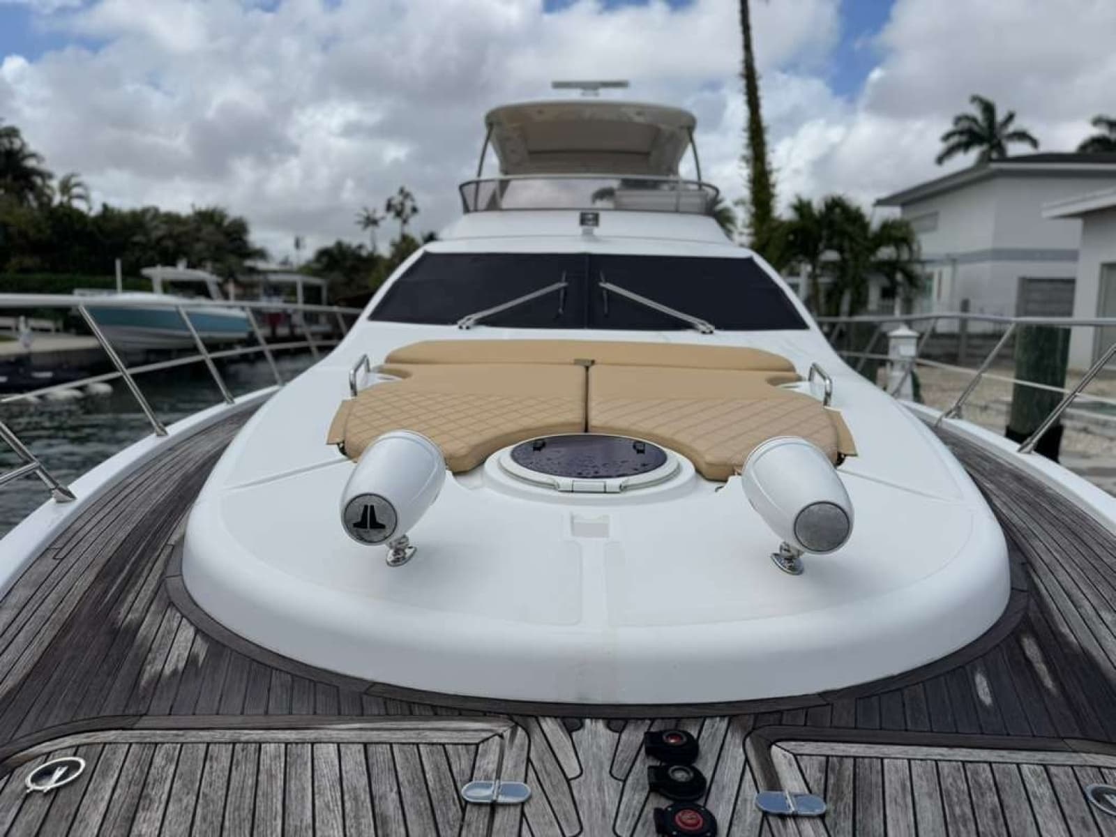 2014 Azimut 64