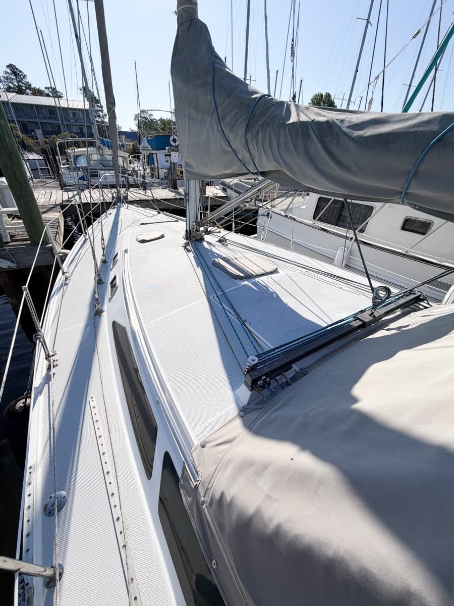 1996 Catalina 36 Mk II