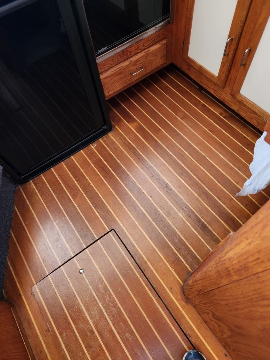 1987 Luhrs Convertible