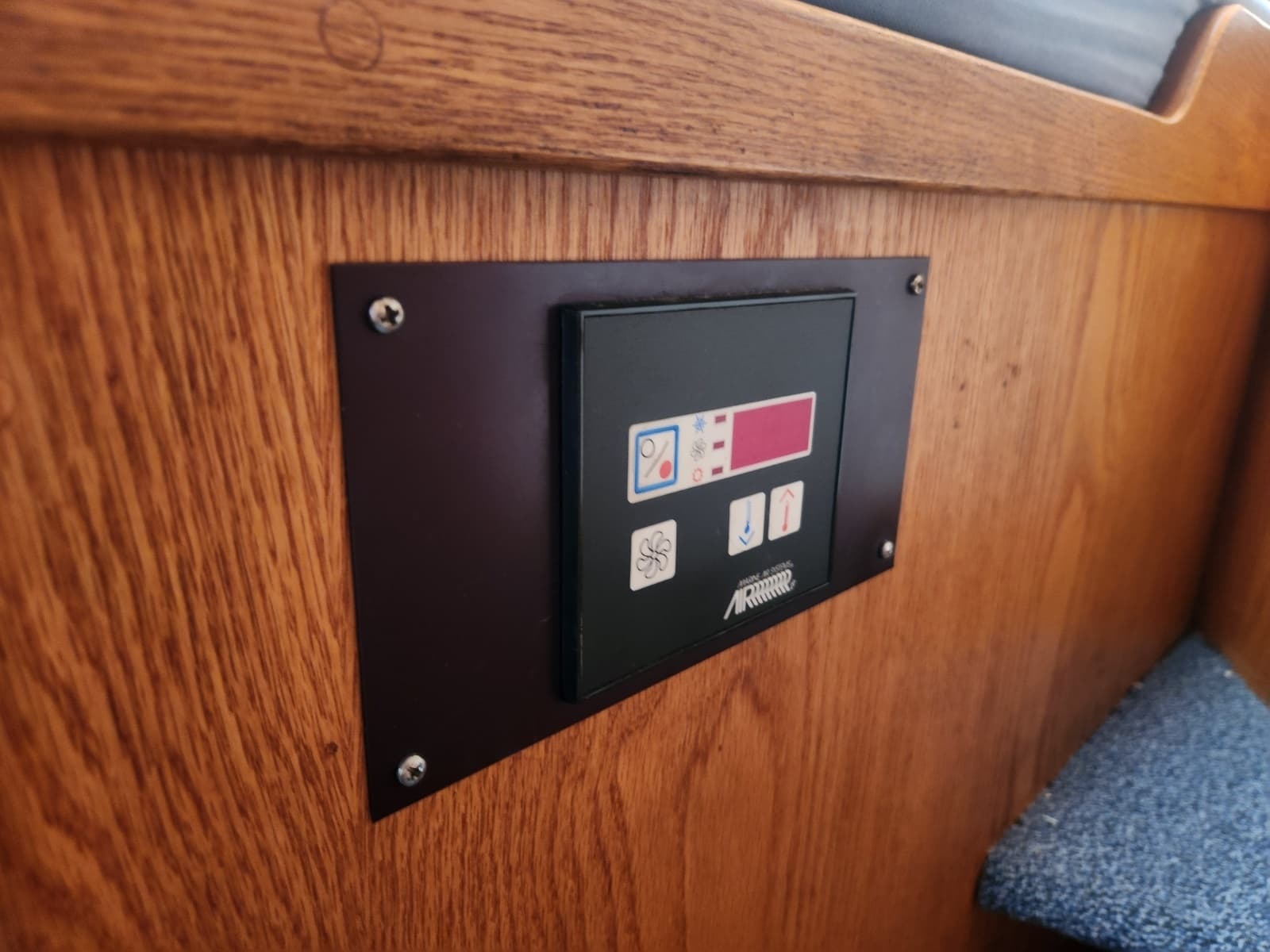 1987 Luhrs Convertible