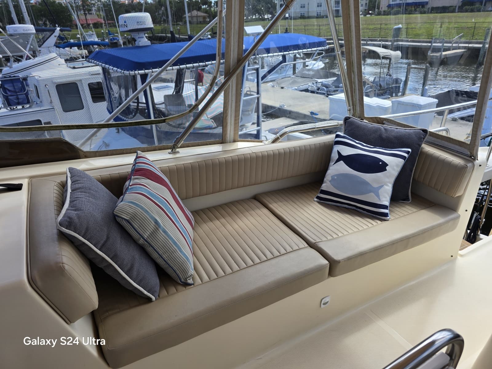 Sol Mate Fly Bridge Seating