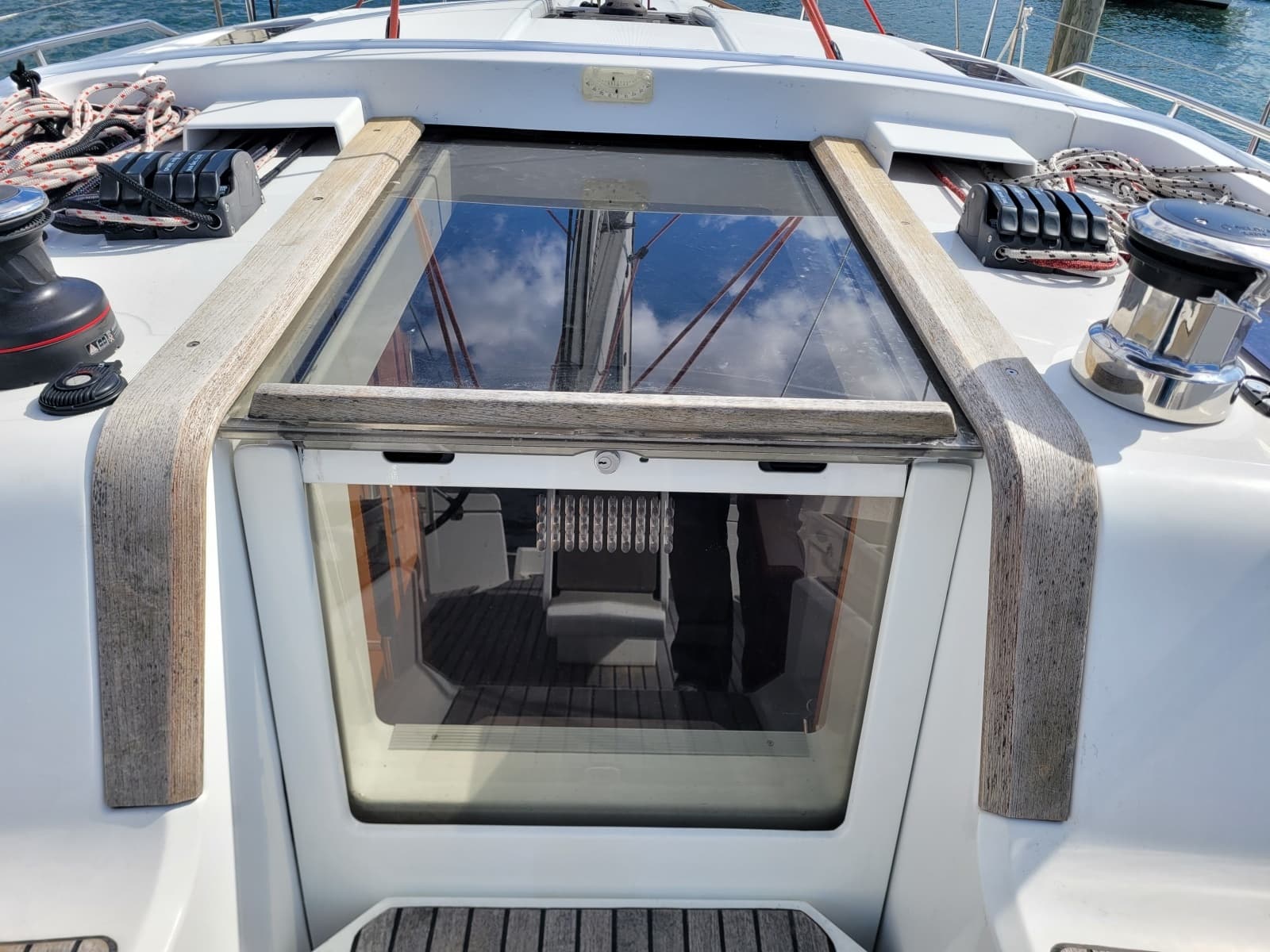 2017 Jeanneau Sun Odyssey 44 DS