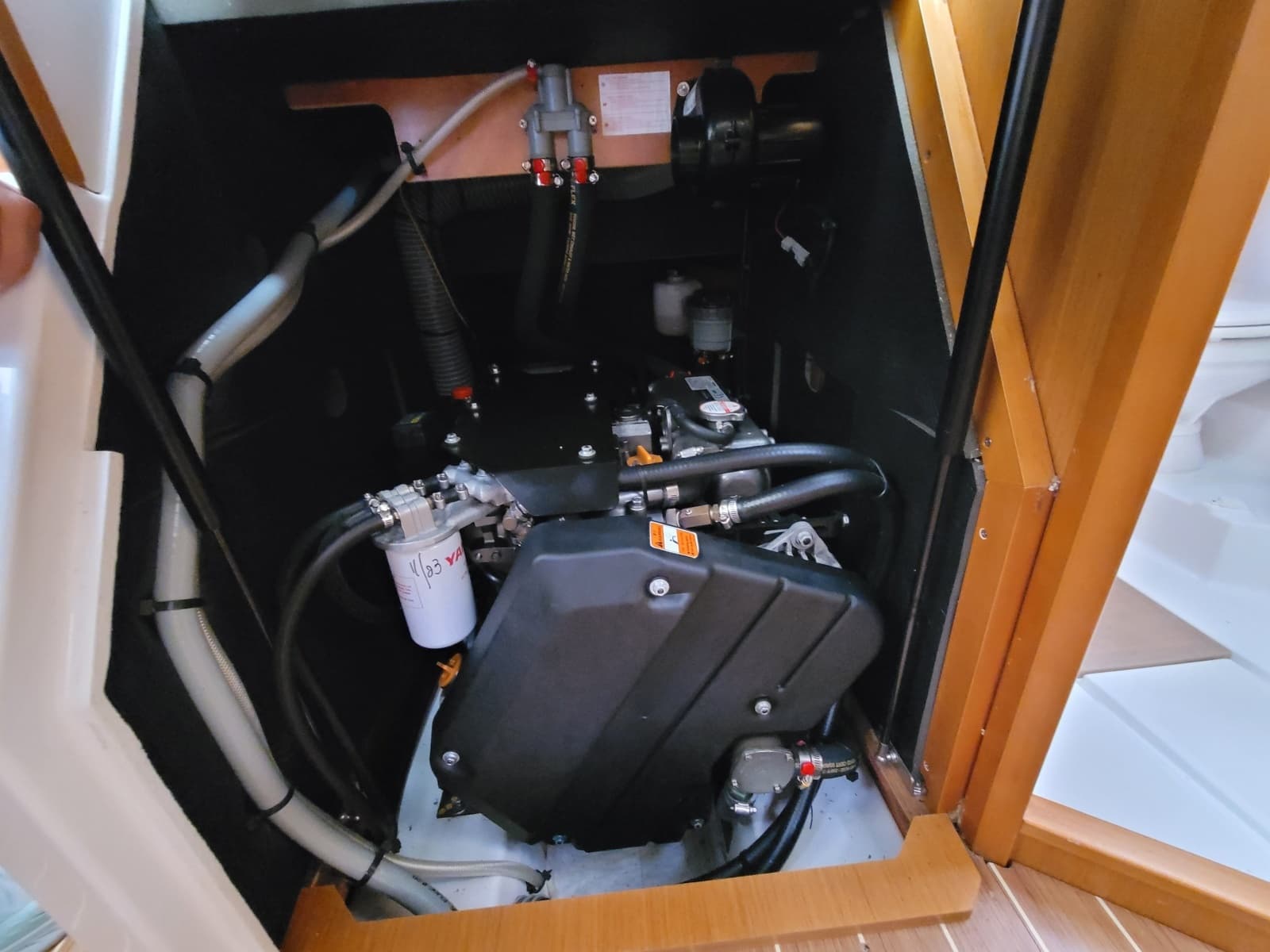 2017 Jeanneau Sun Odyssey 44 DS