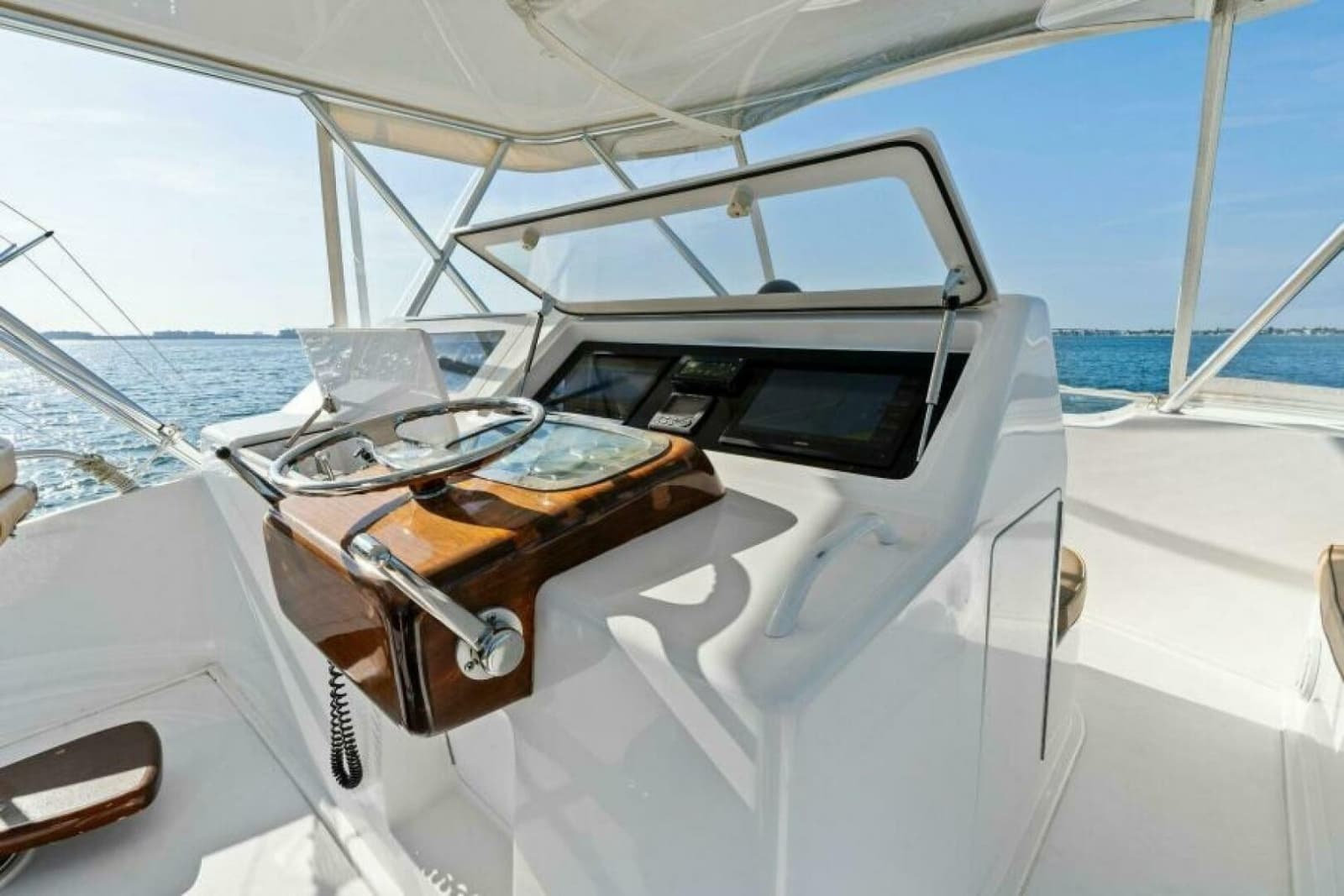 2003 Viking 48 Convertible