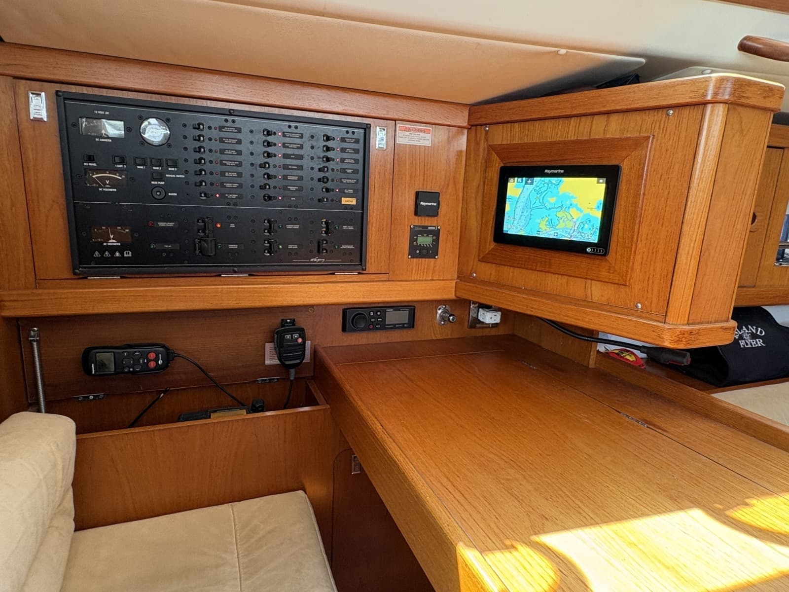 Elect panel and chartplotter