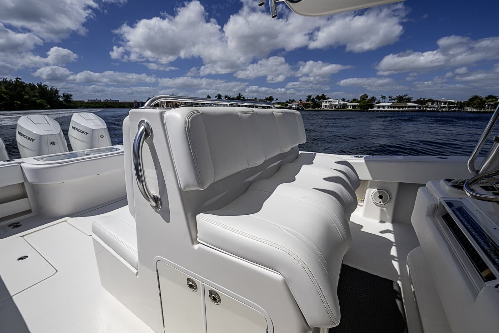 2015 Invincible 42 Open Fisherman