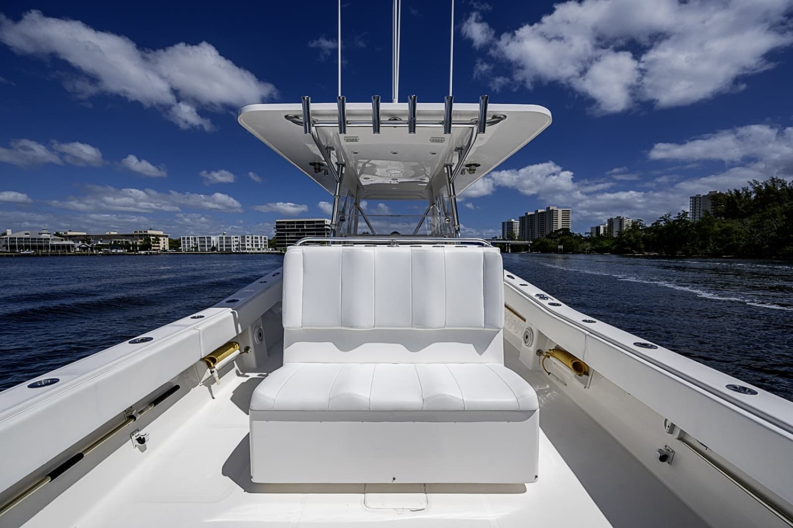 2015 Invincible 42 Open Fisherman