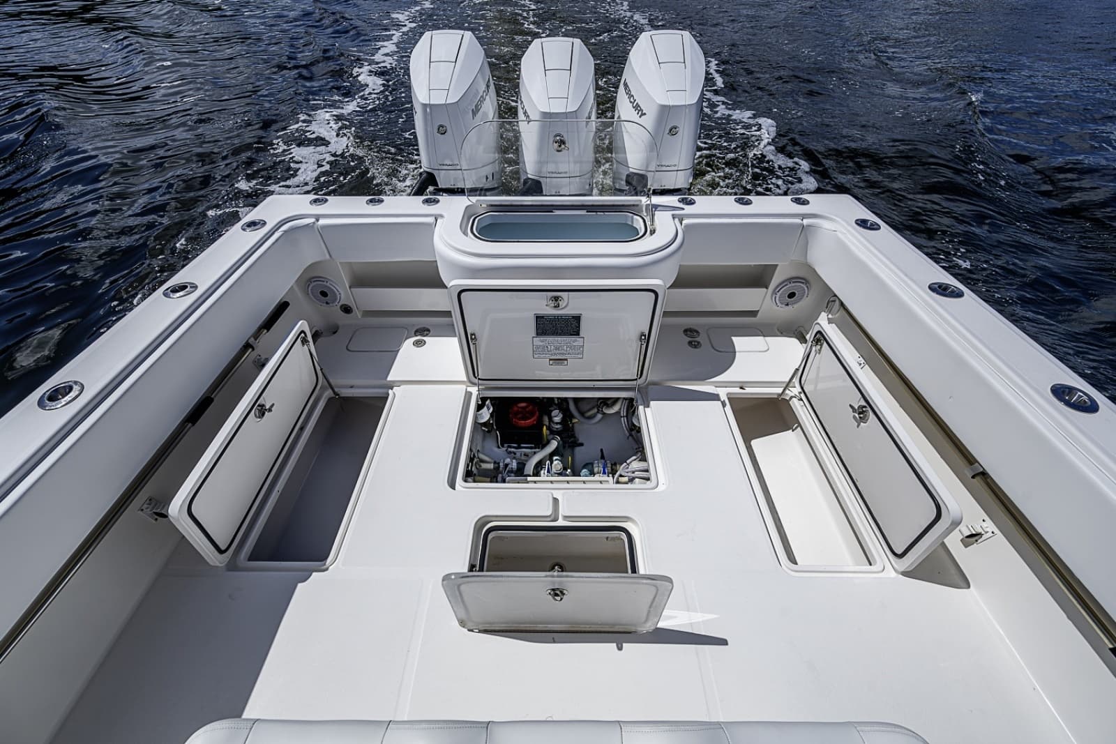 2015 Invincible 42 Open Fisherman