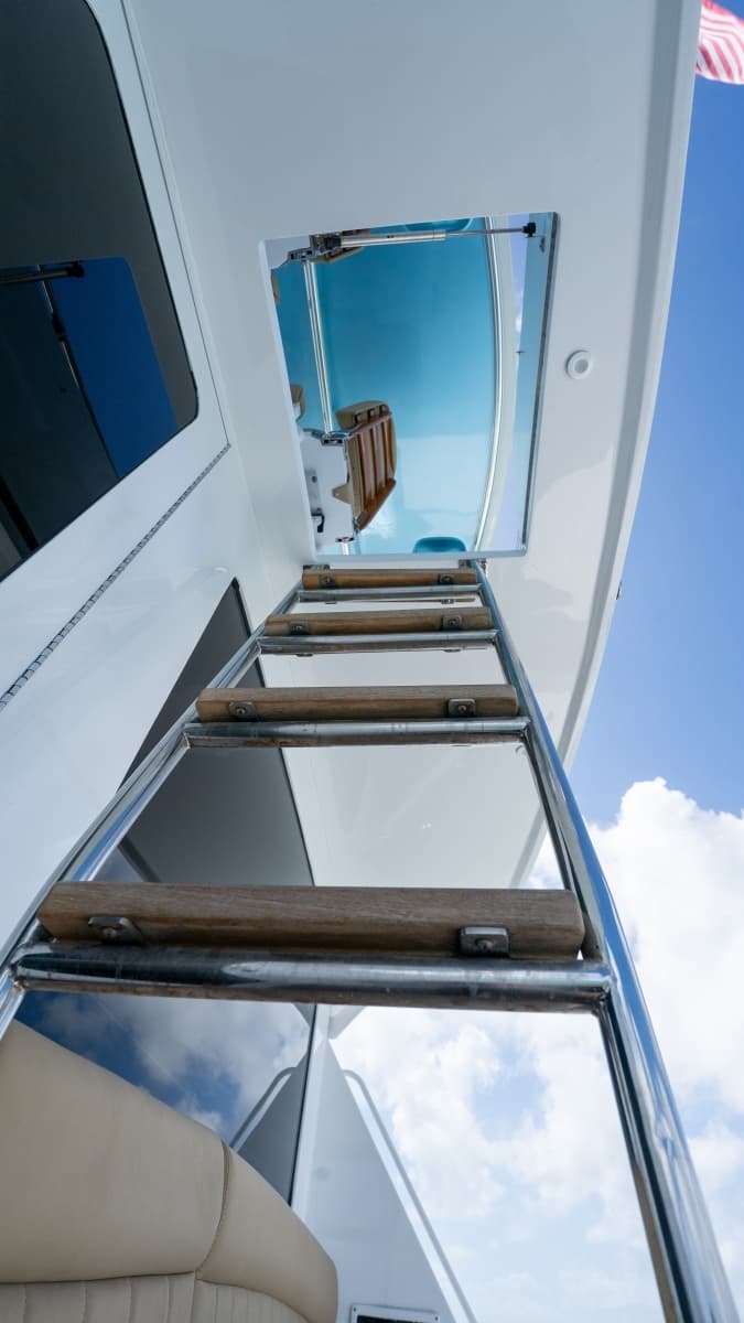 2000 Hatteras 50 Convertible