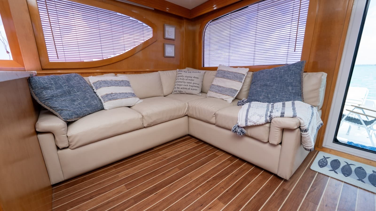 2000 Hatteras 50 Convertible