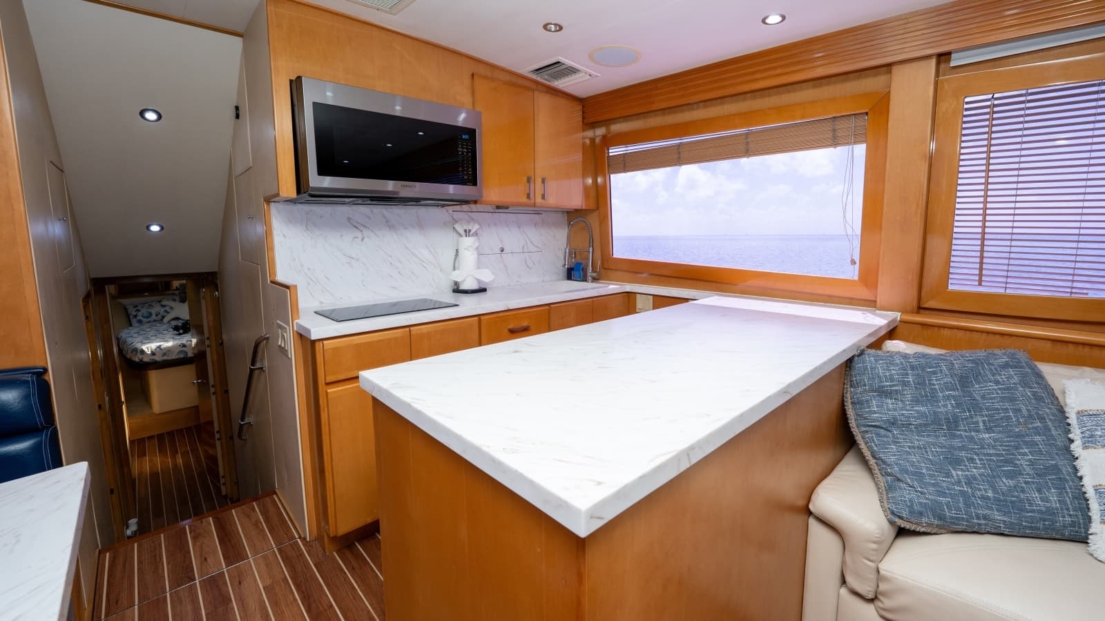 2000 Hatteras 50 Convertible