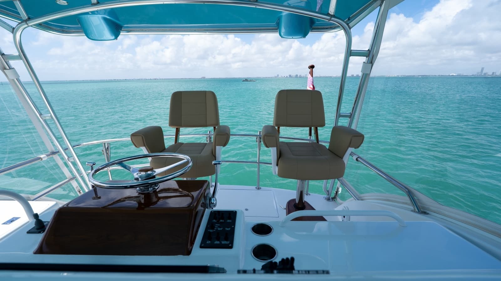 2000 Hatteras 50 Convertible