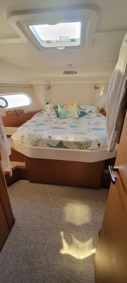 2022 Beneteau Swift Trawler 41 Fly