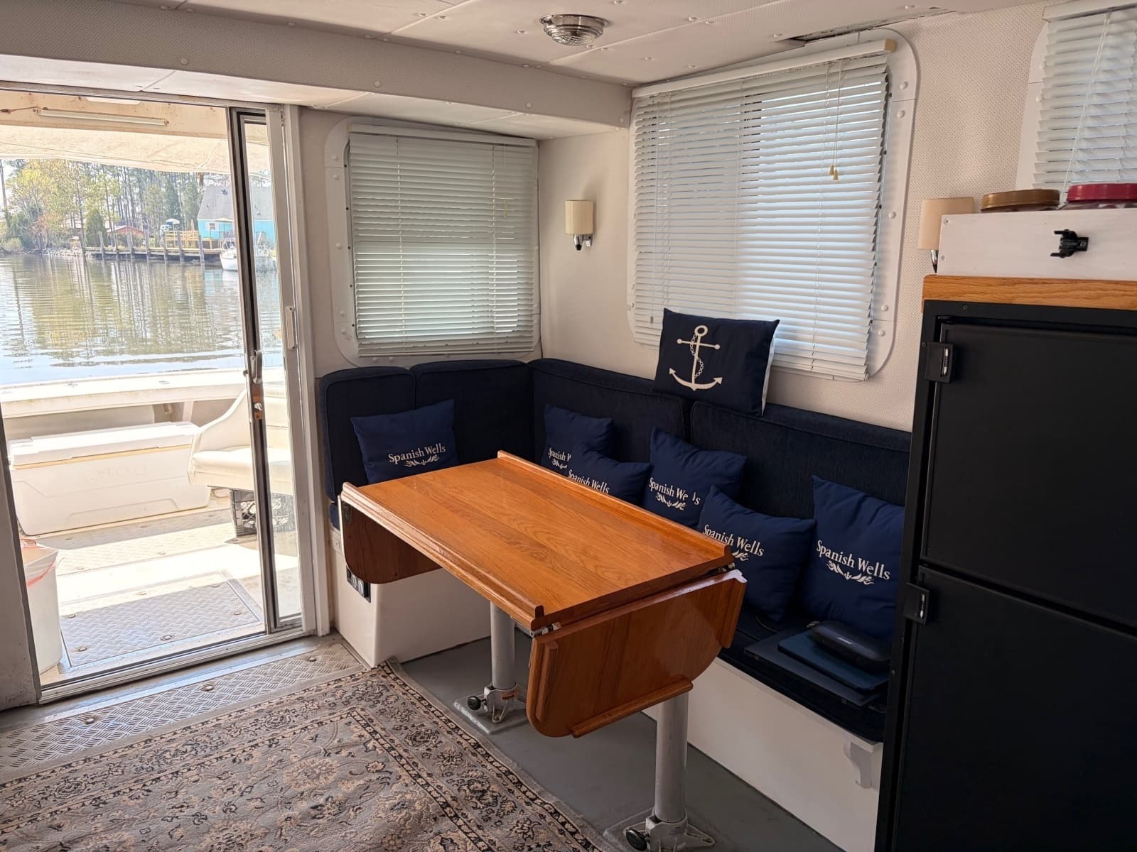 2000 Provincial 42 Pleasure Boat