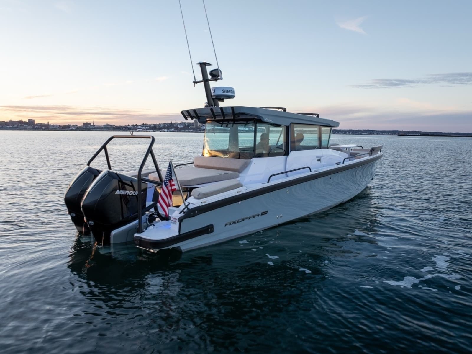 2026 Axopar Cross Cabin