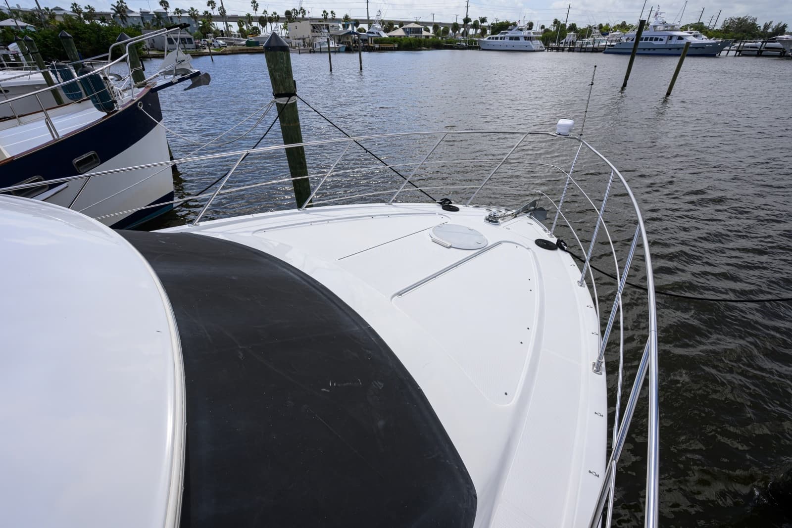 Carver 444 - Great Adventure