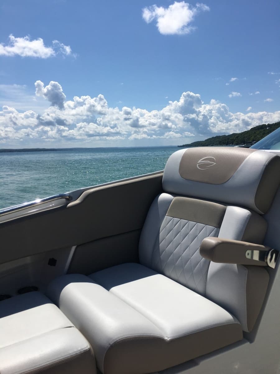 2018 Crownline Eclipse E30