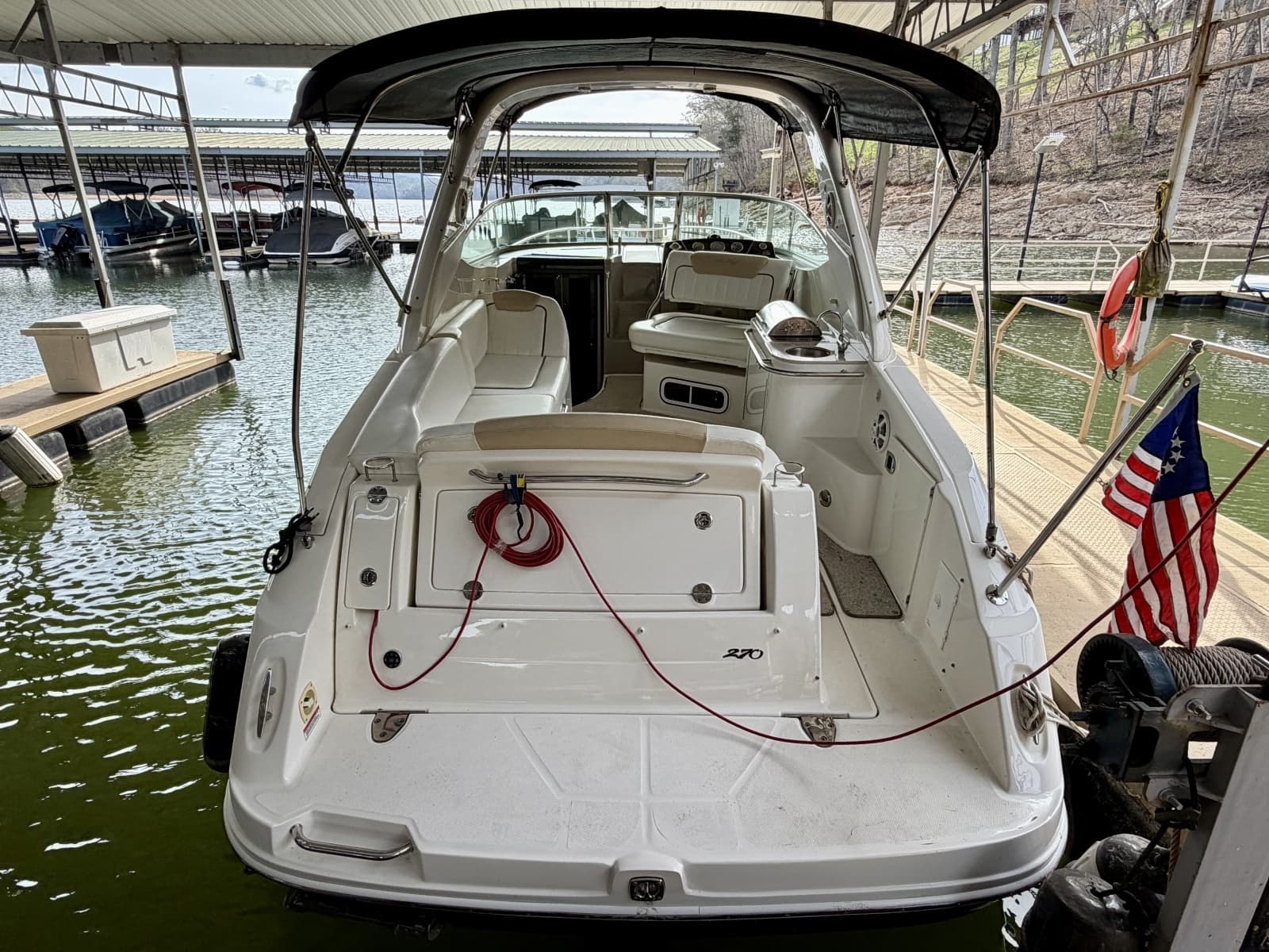 2009 Sea Ray 270 Sundancer