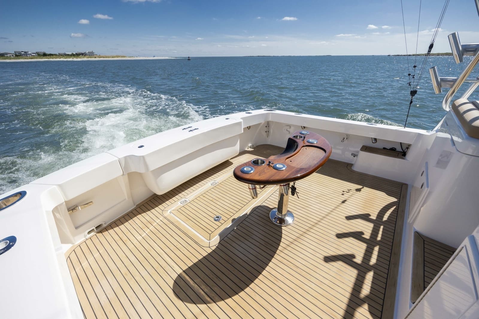 2019 Albemarle 410 Express Fisherman