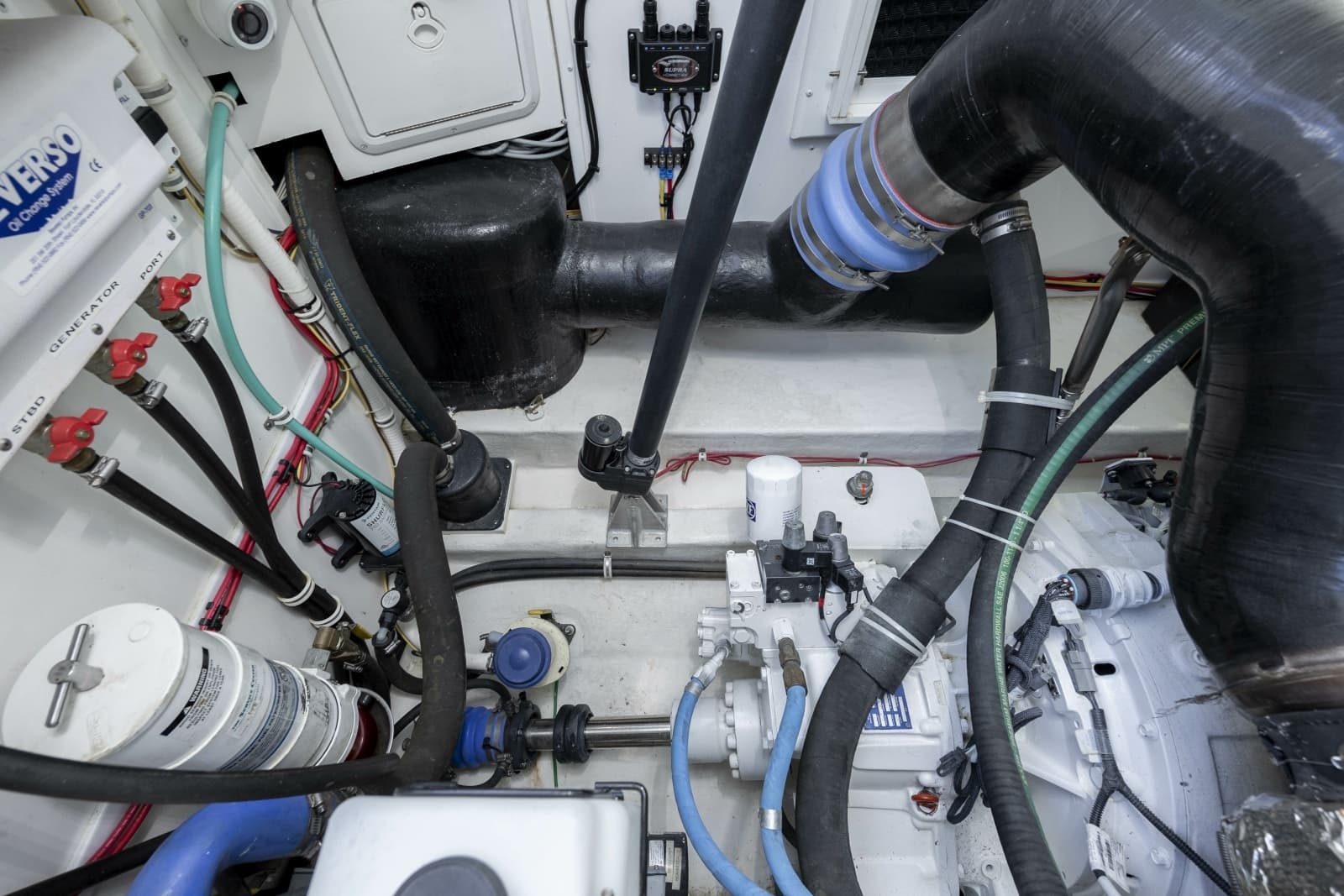 2019 Albemarle 410 Express Fisherman