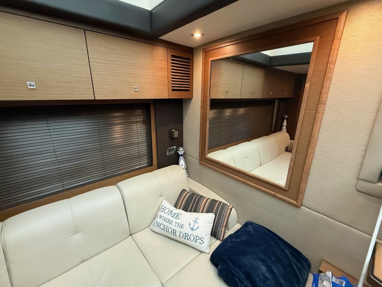 2016 Sea Ray 510 SUNDANCER