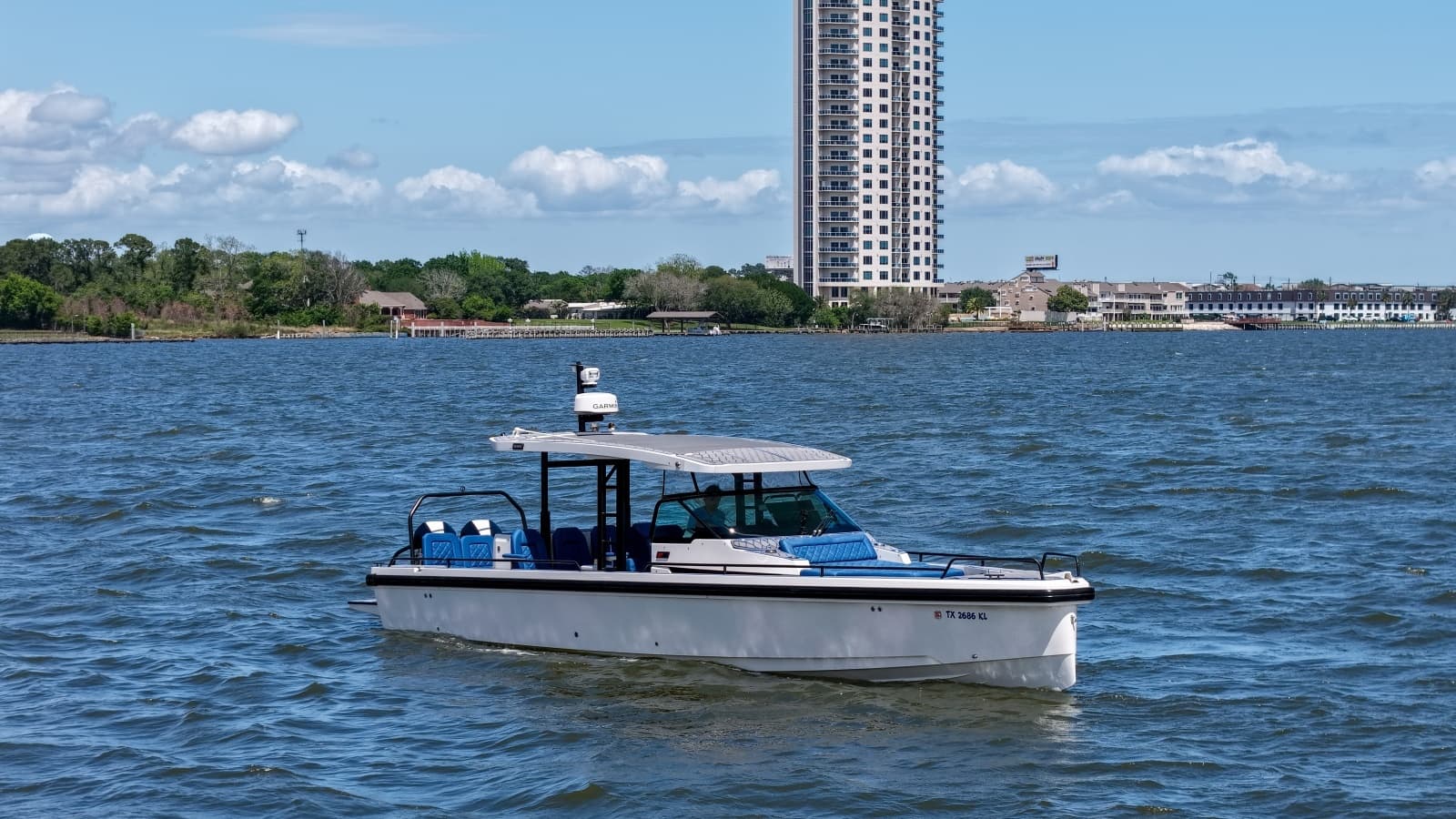 2019 Axopar 37 Sun Top