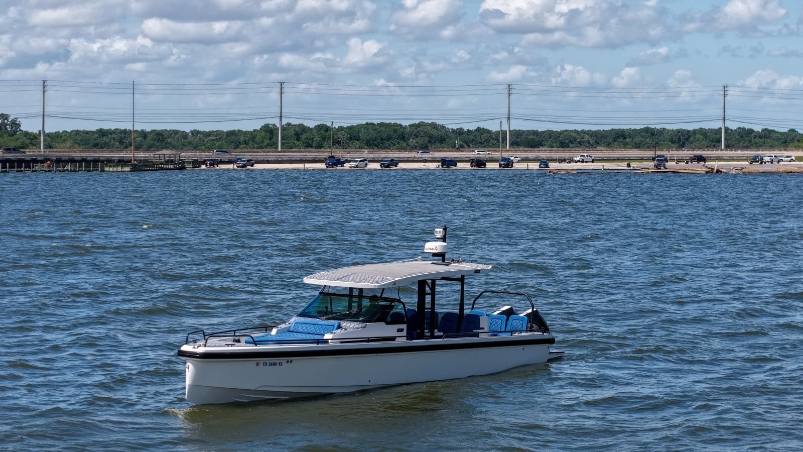 2019 Axopar 37 Sun Top