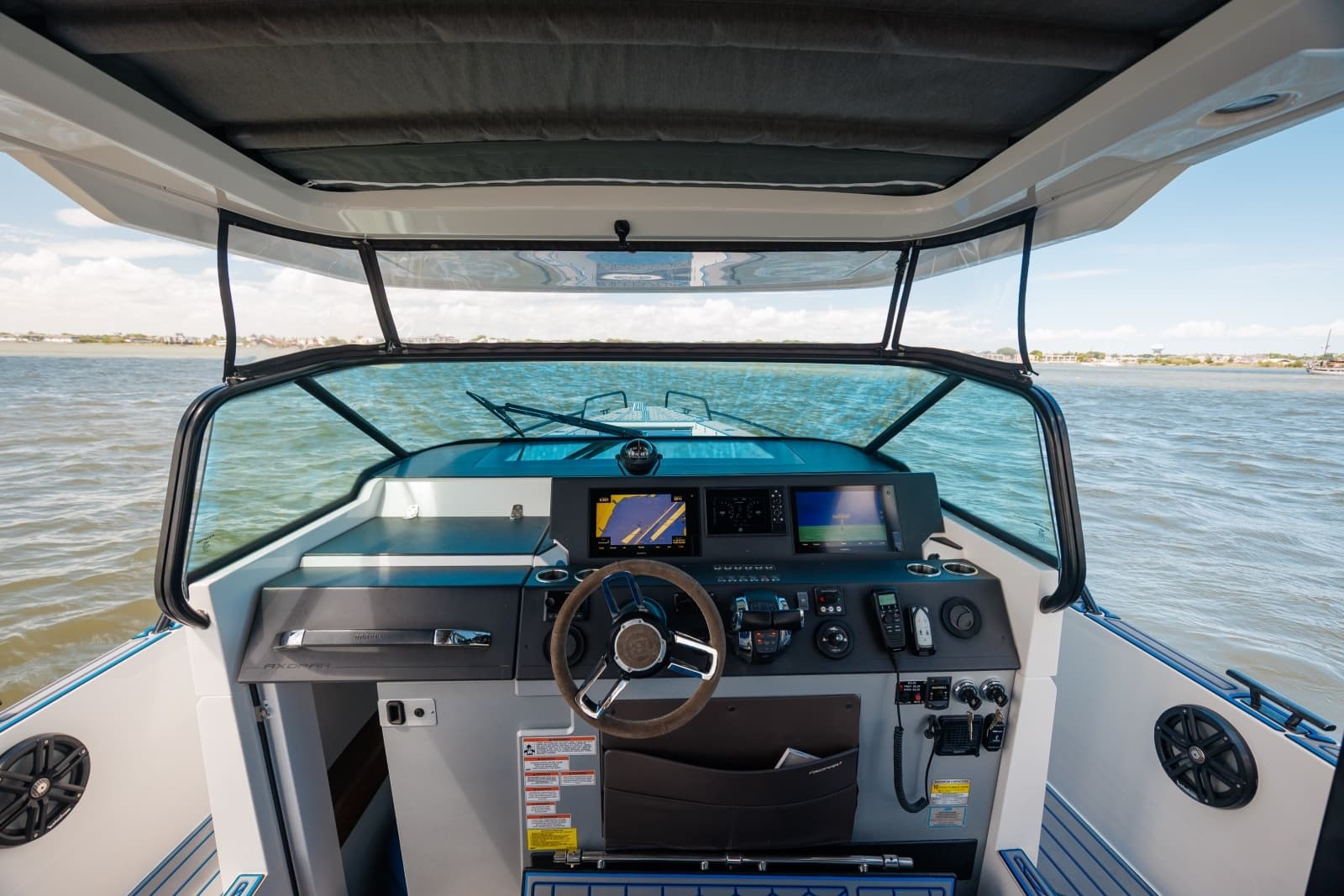 2019 Axopar 37 Sun Top