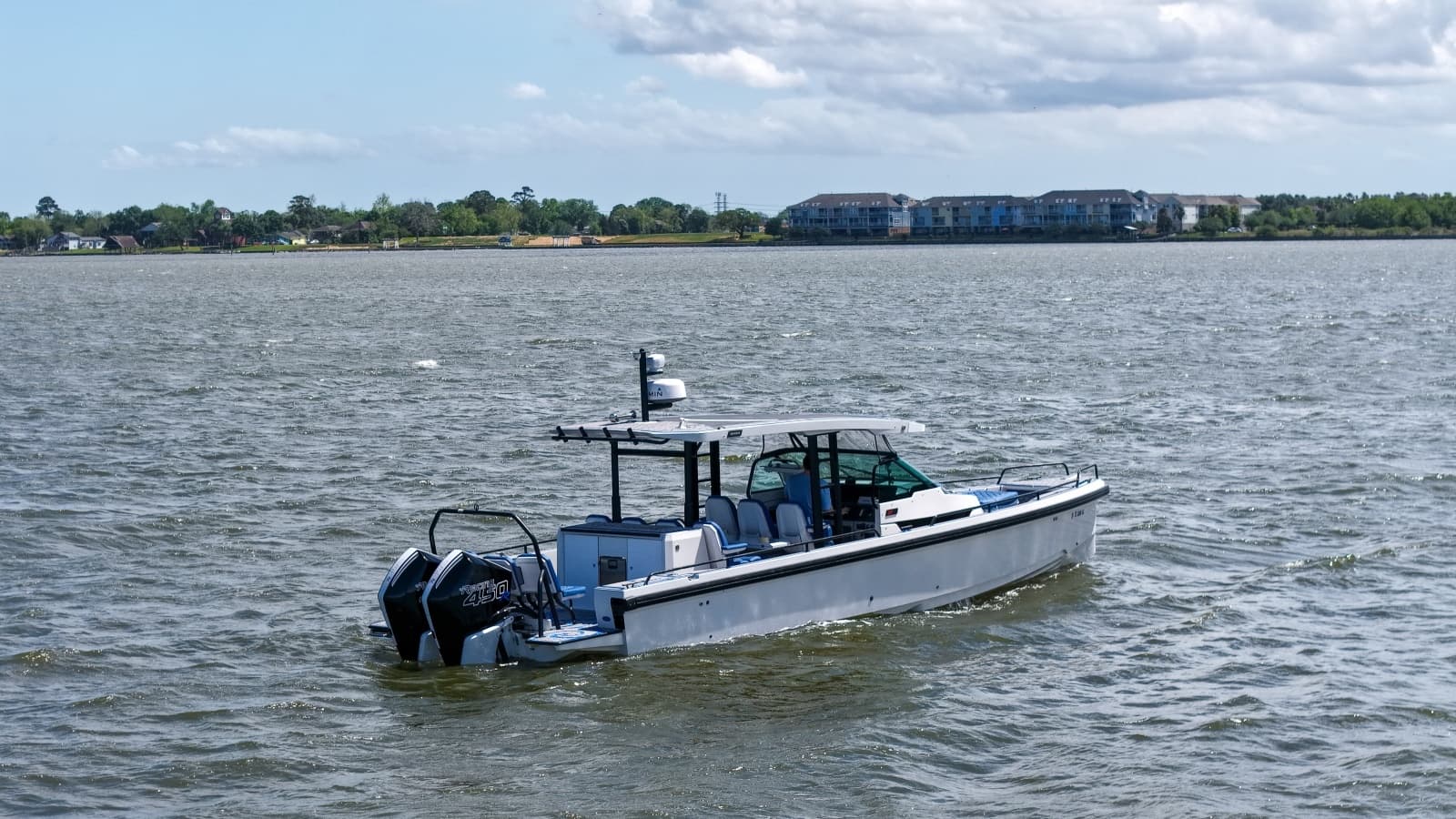 2019 Axopar 37 Sun Top