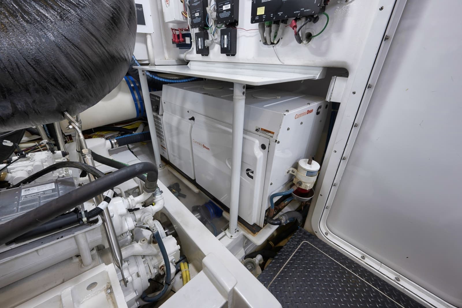 2015 Viking Enclosed Bridge