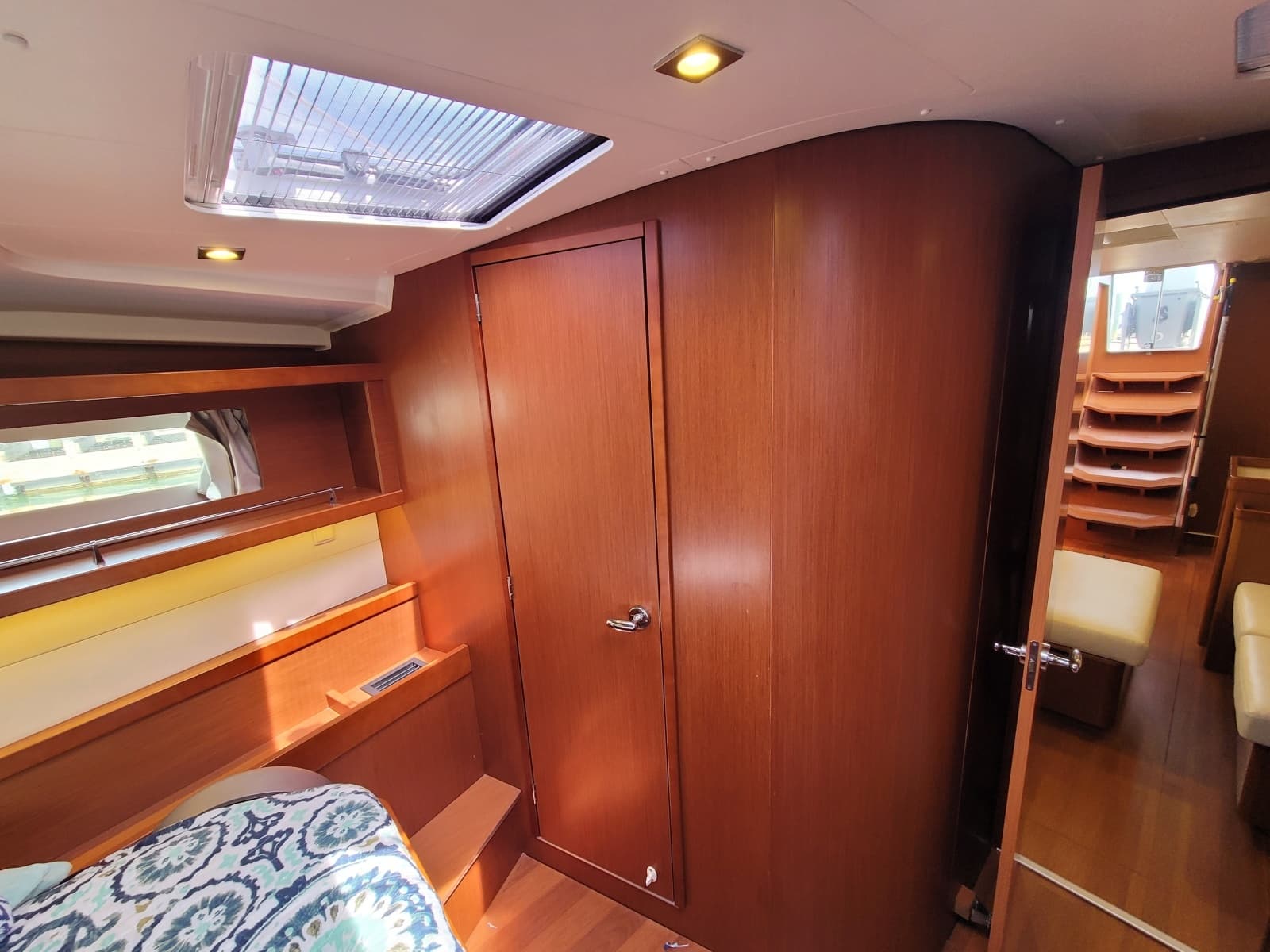 2015 Beneteau Oceanis 45