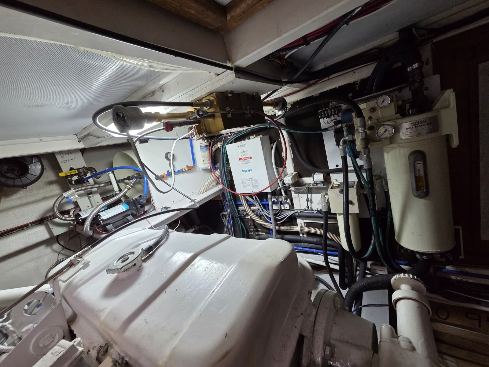 1989 Grand Banks Classic 46