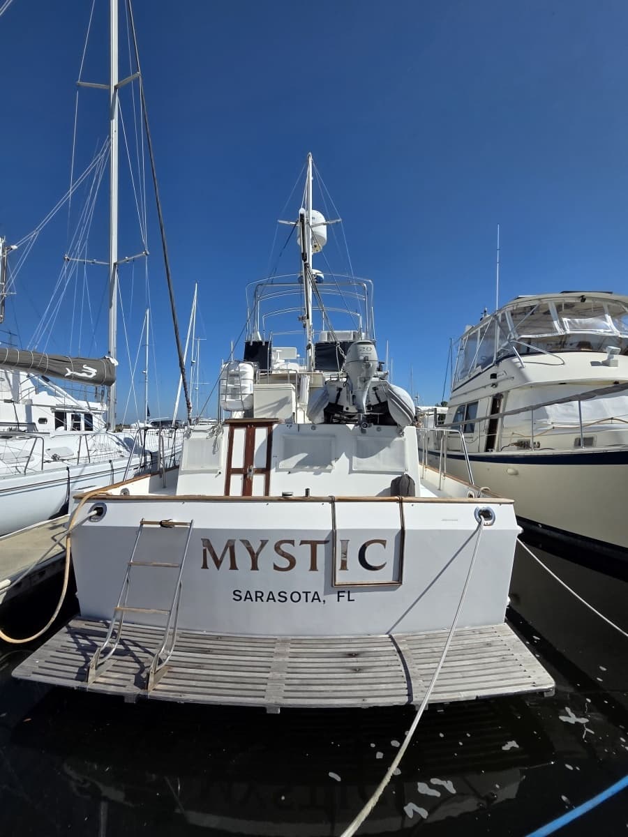 1989 Grand Banks Classic 46