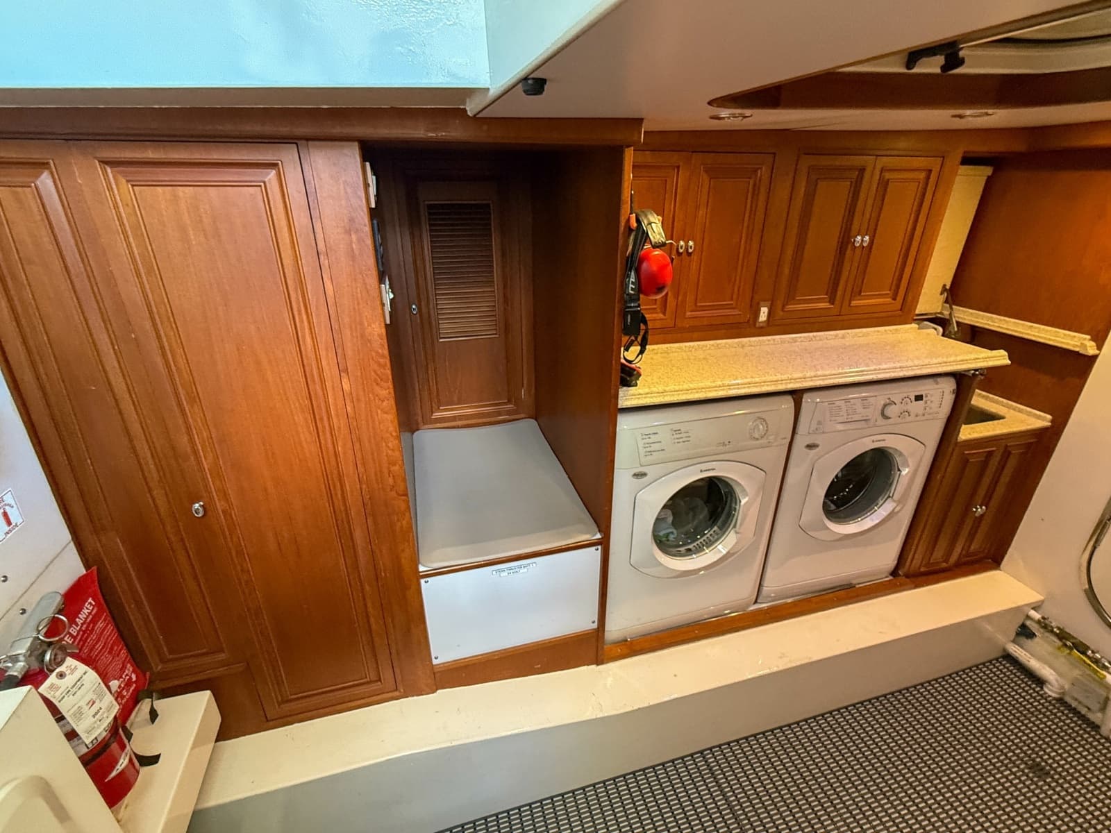 2003 Grand Banks 64 Aleutian RP