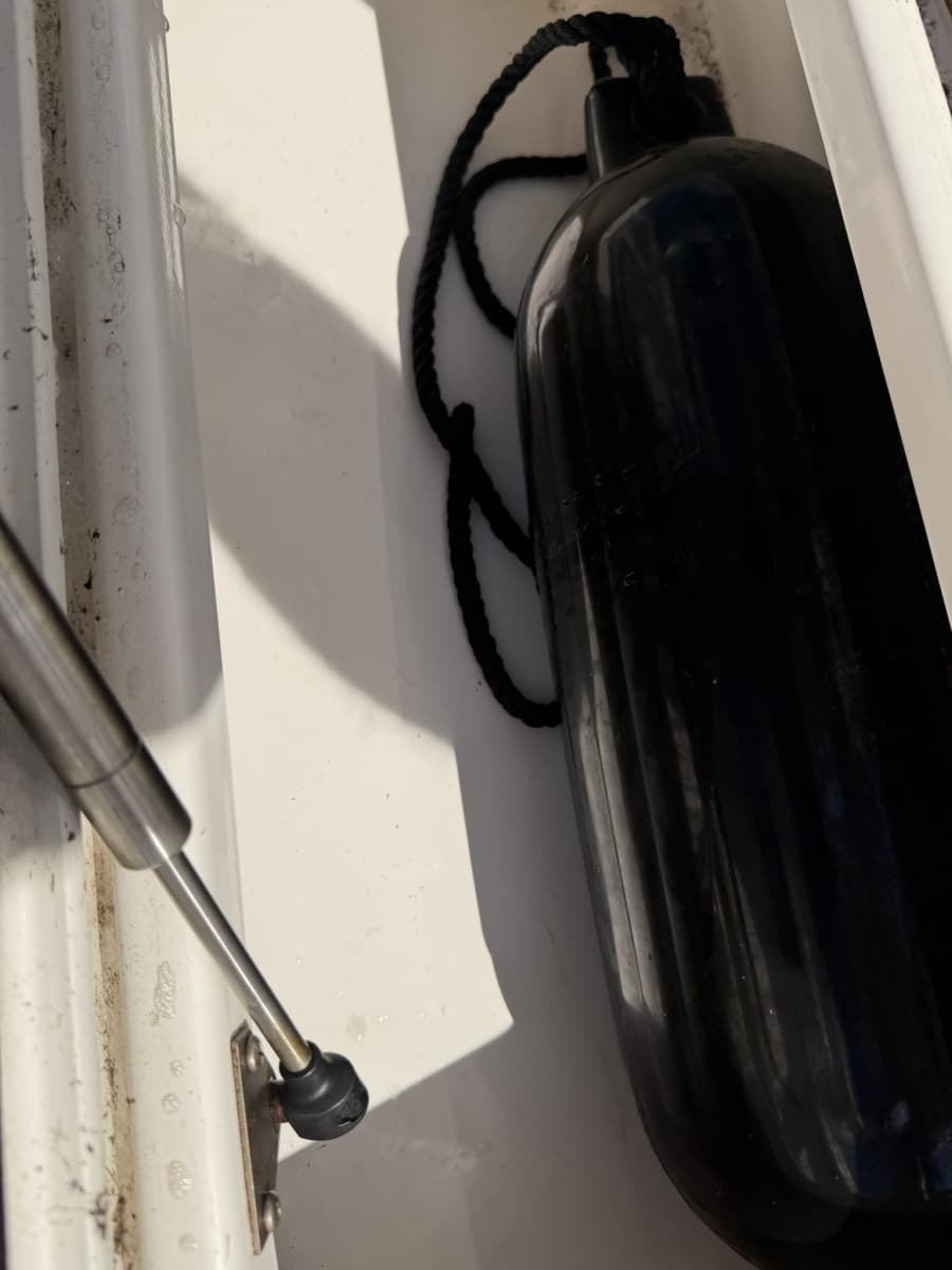 2019 Reef Runner 230XS