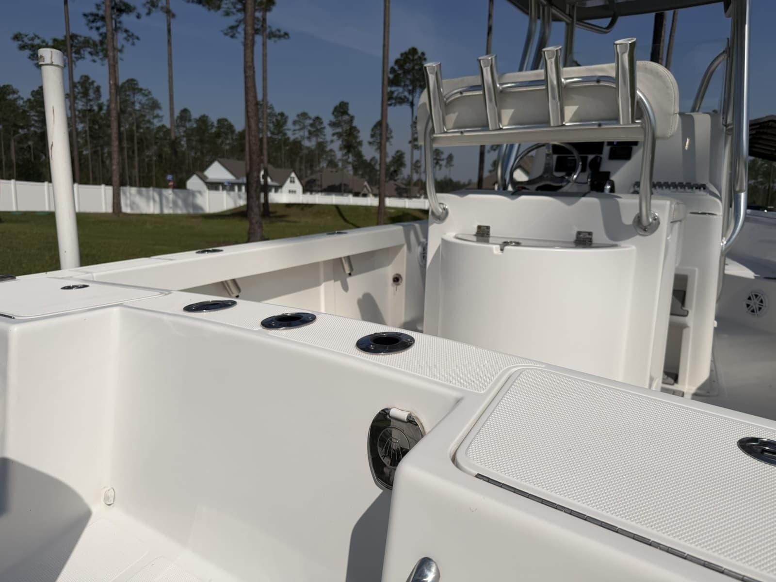 2019 Reef Runner 230XS