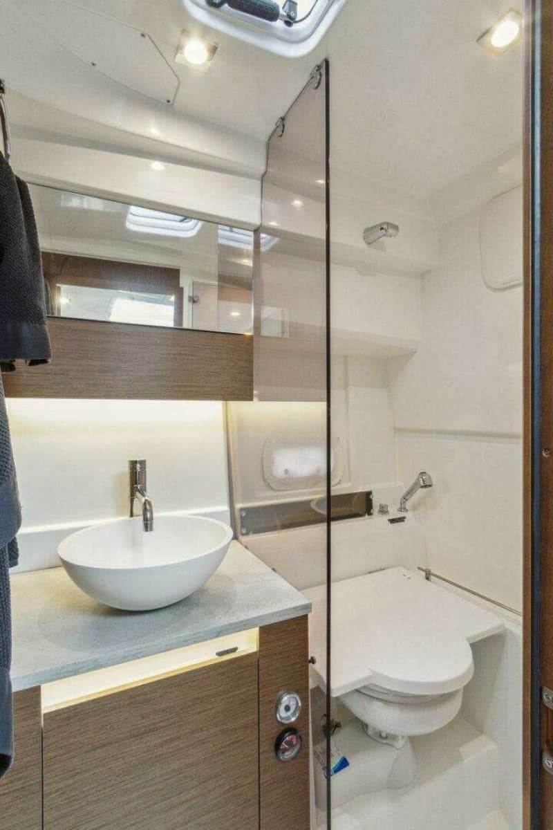 2022 Jeanneau Leader 10.5 WA 2