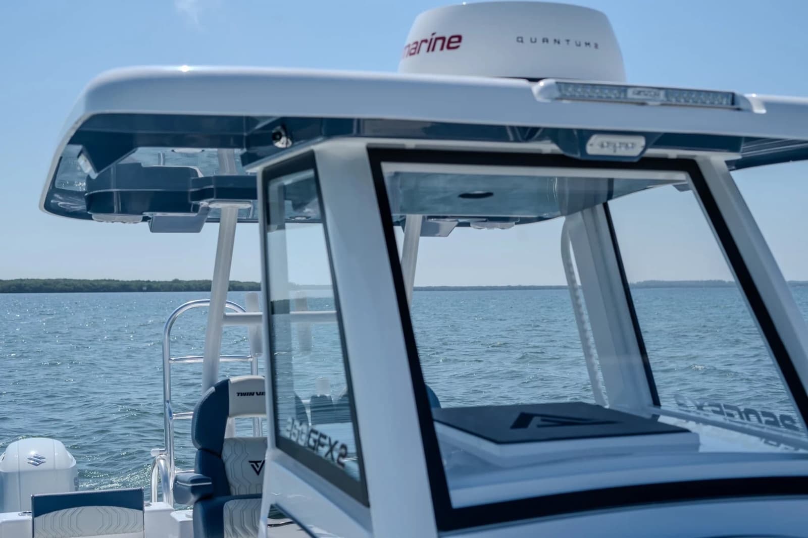 2026 Twin Vee 260 GFX2 CC