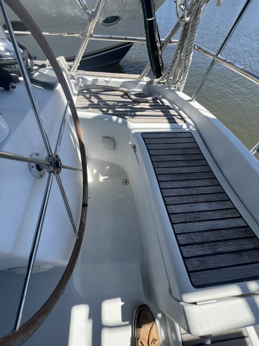 2001 Beneteau Oceanis 473