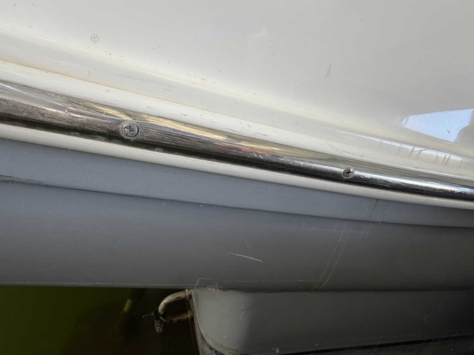 2008 Rinker 280 Express Cruiser