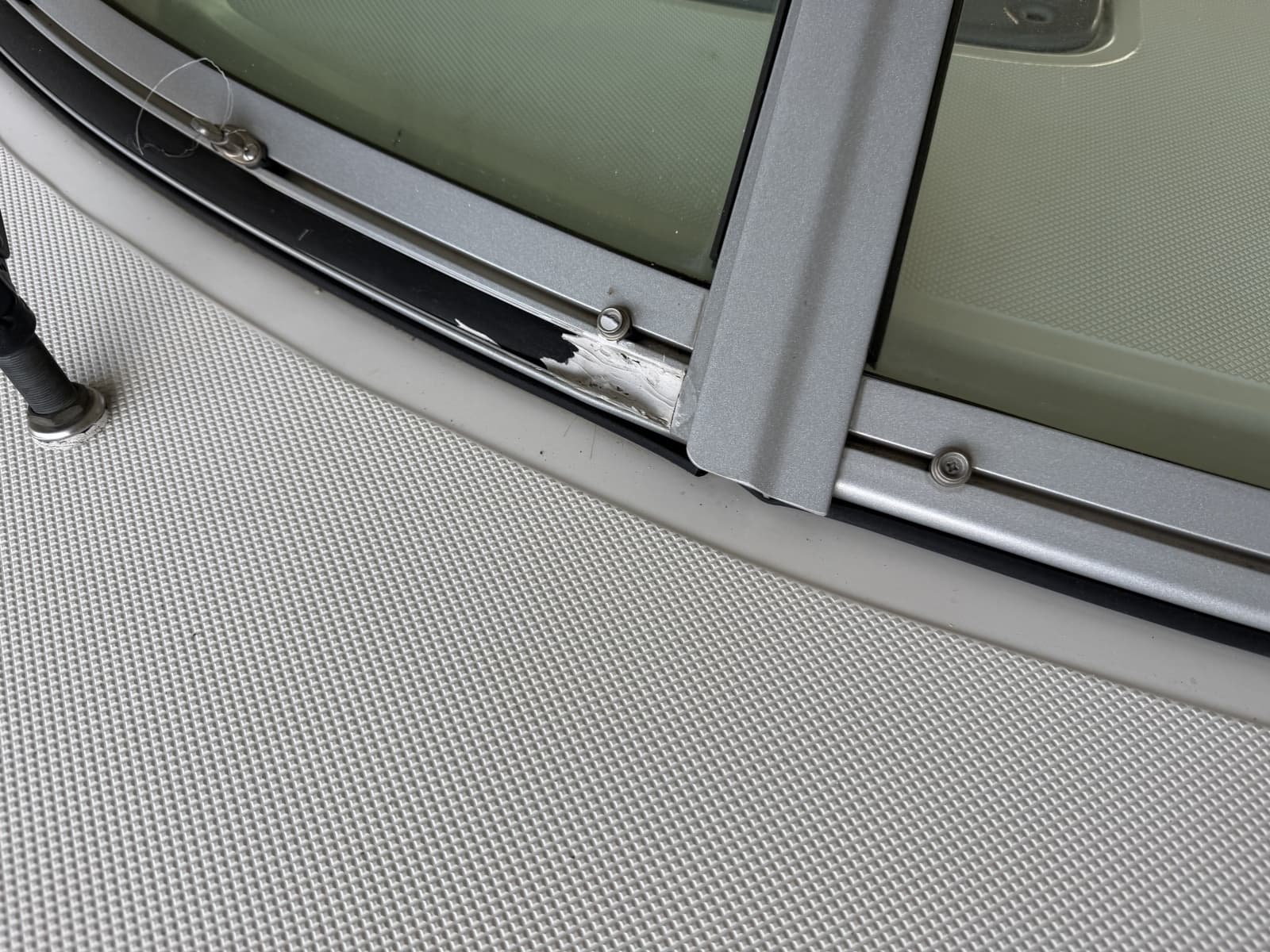 2008 Rinker 280 Express Cruiser