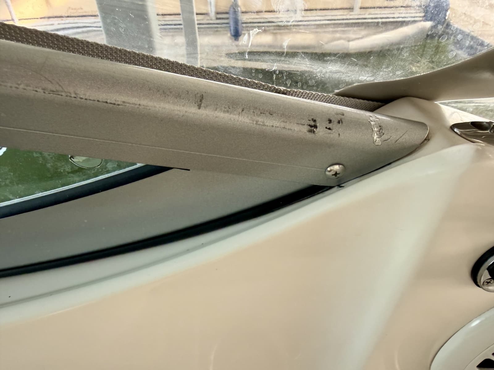 2008 Rinker 280 Express Cruiser