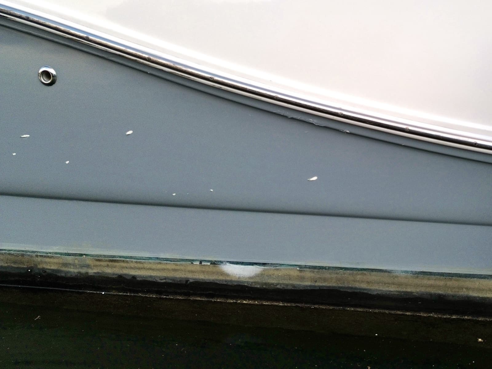 2008 Rinker 280 Express Cruiser