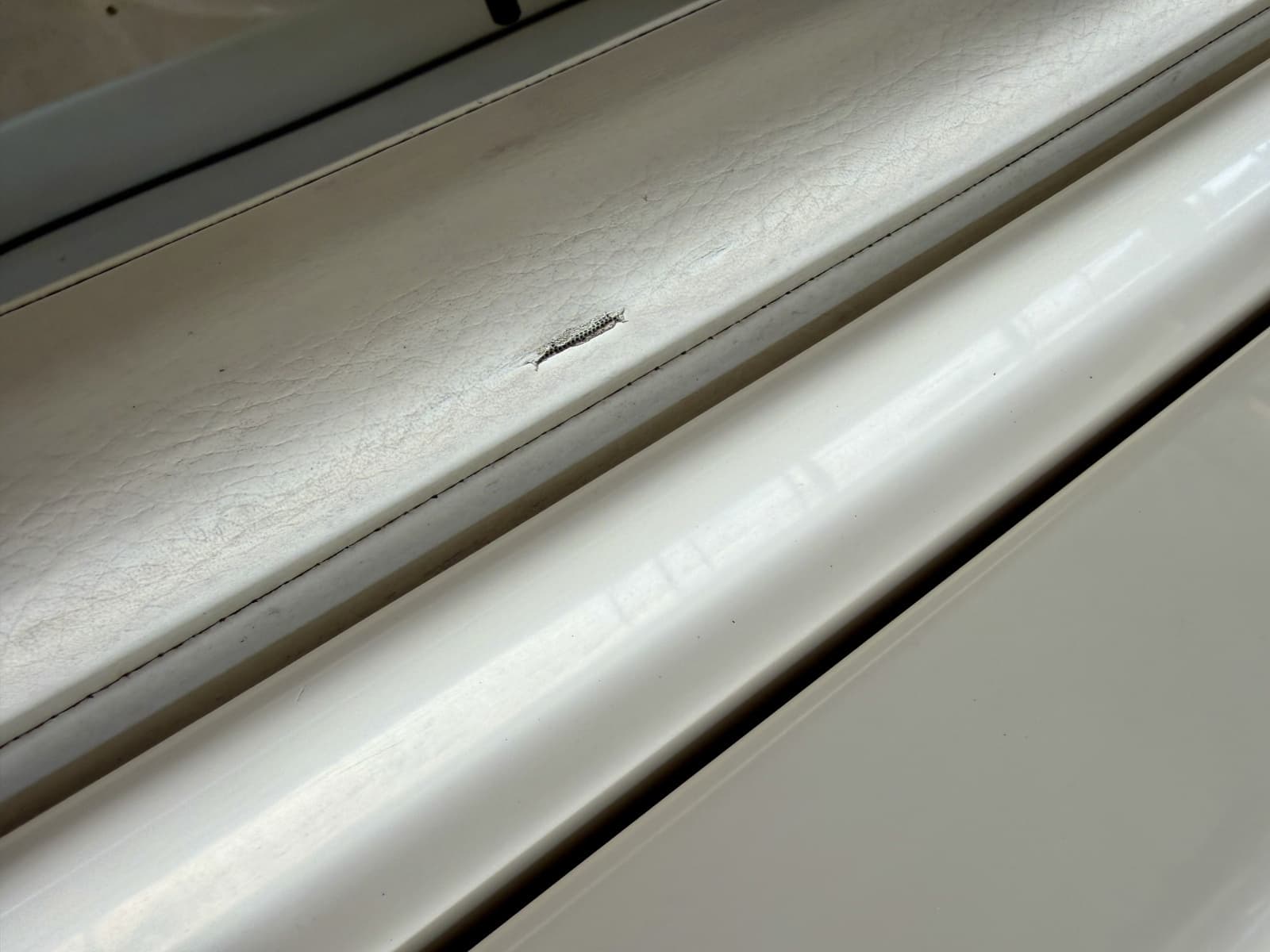 2008 Rinker 280 Express Cruiser