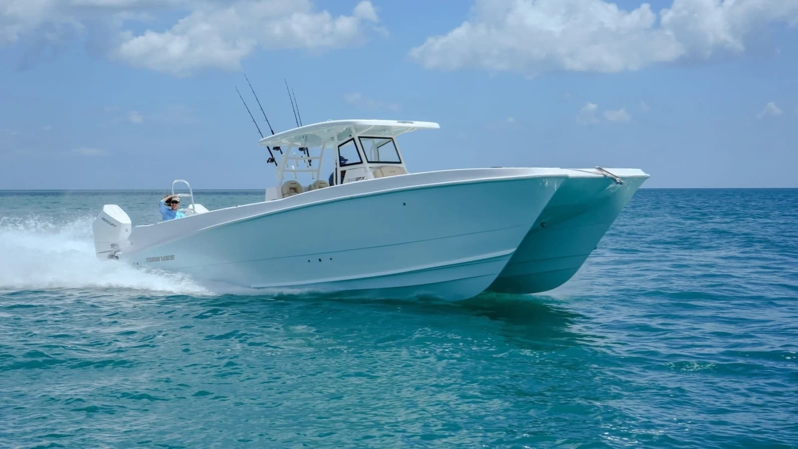 2026 Twin Vee 340 GFX CC