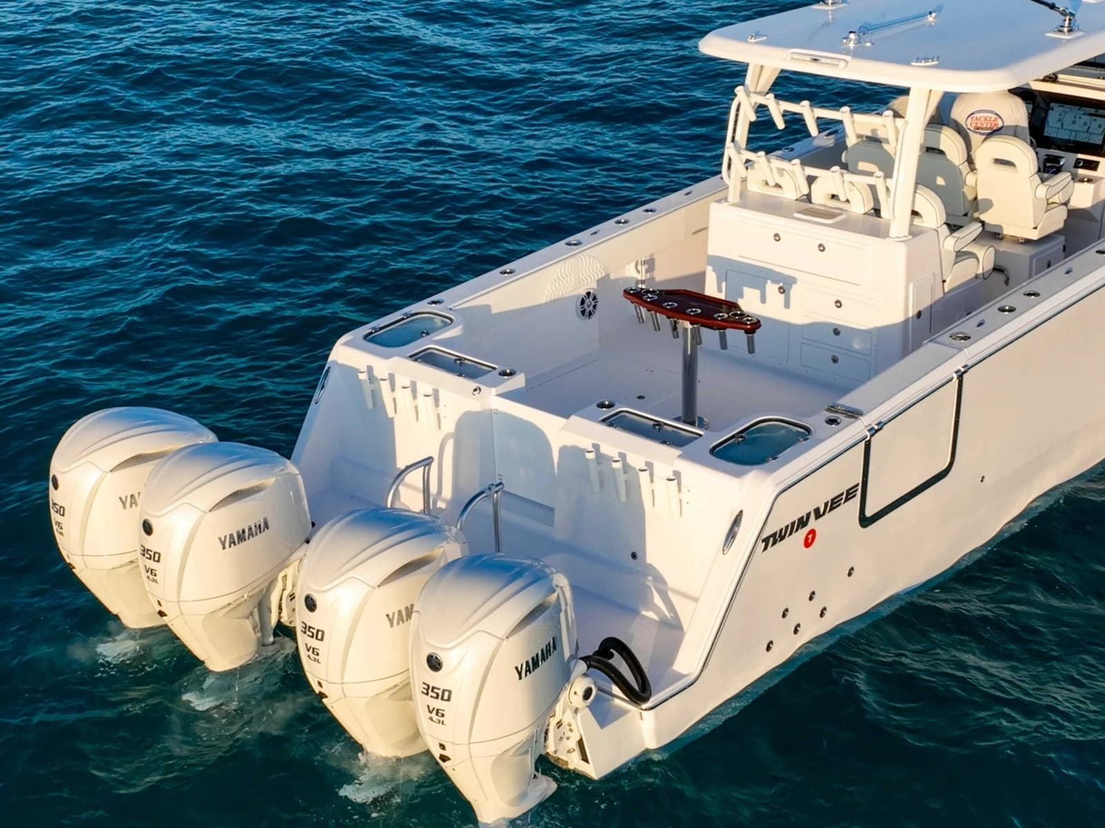 2026 Twin Vee 400 GFX2 CC