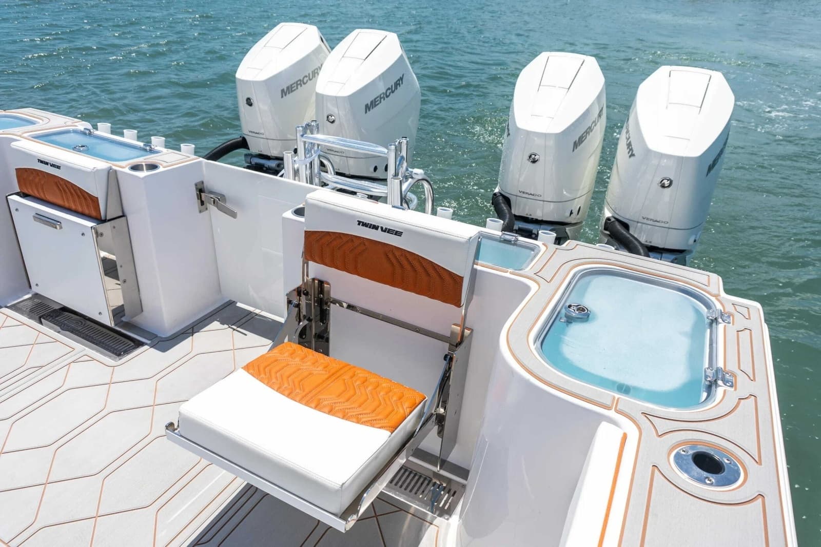 2026 Twin Vee 400 GFX2 CC