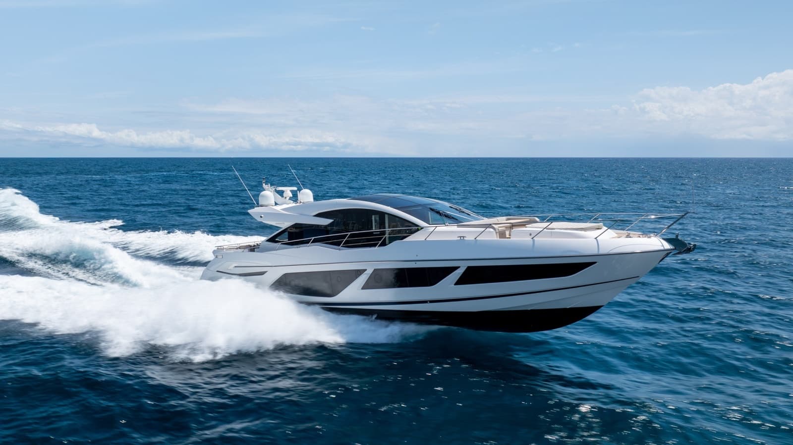 2020 Sunseeker PREDATOR 74 XPS
