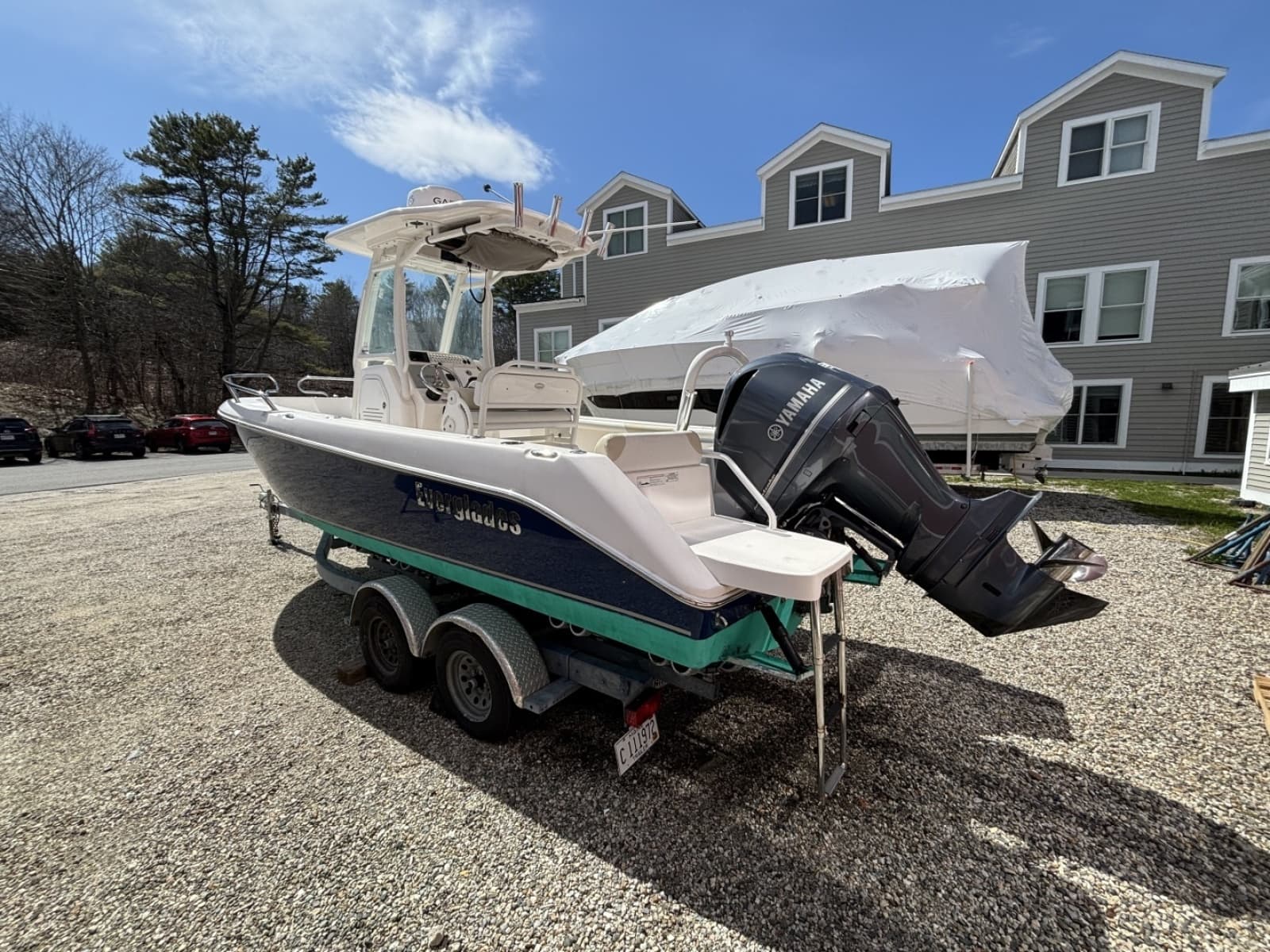 2011 Everglades Everglades 230 CC